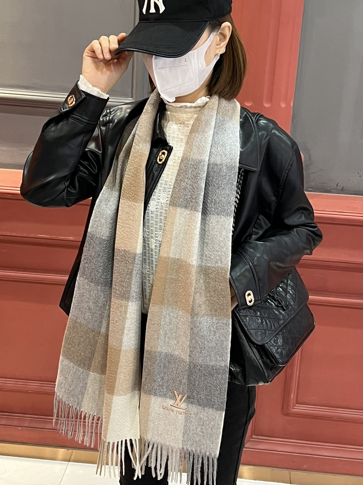 Louis Vuitton Scarf